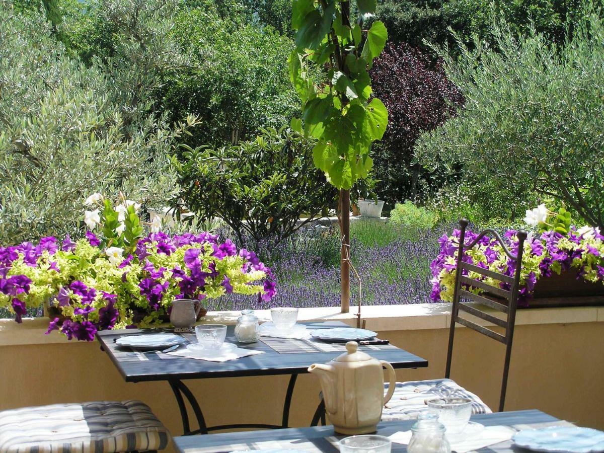 Clos Des Lavandes - Chambres Et Suites De Charme Climatisees-Luberon Lacoste  Exterior photo